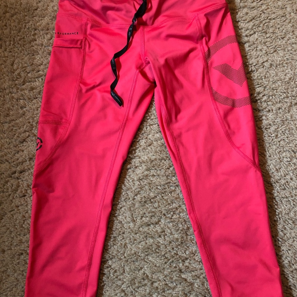 Virus cropped leggings